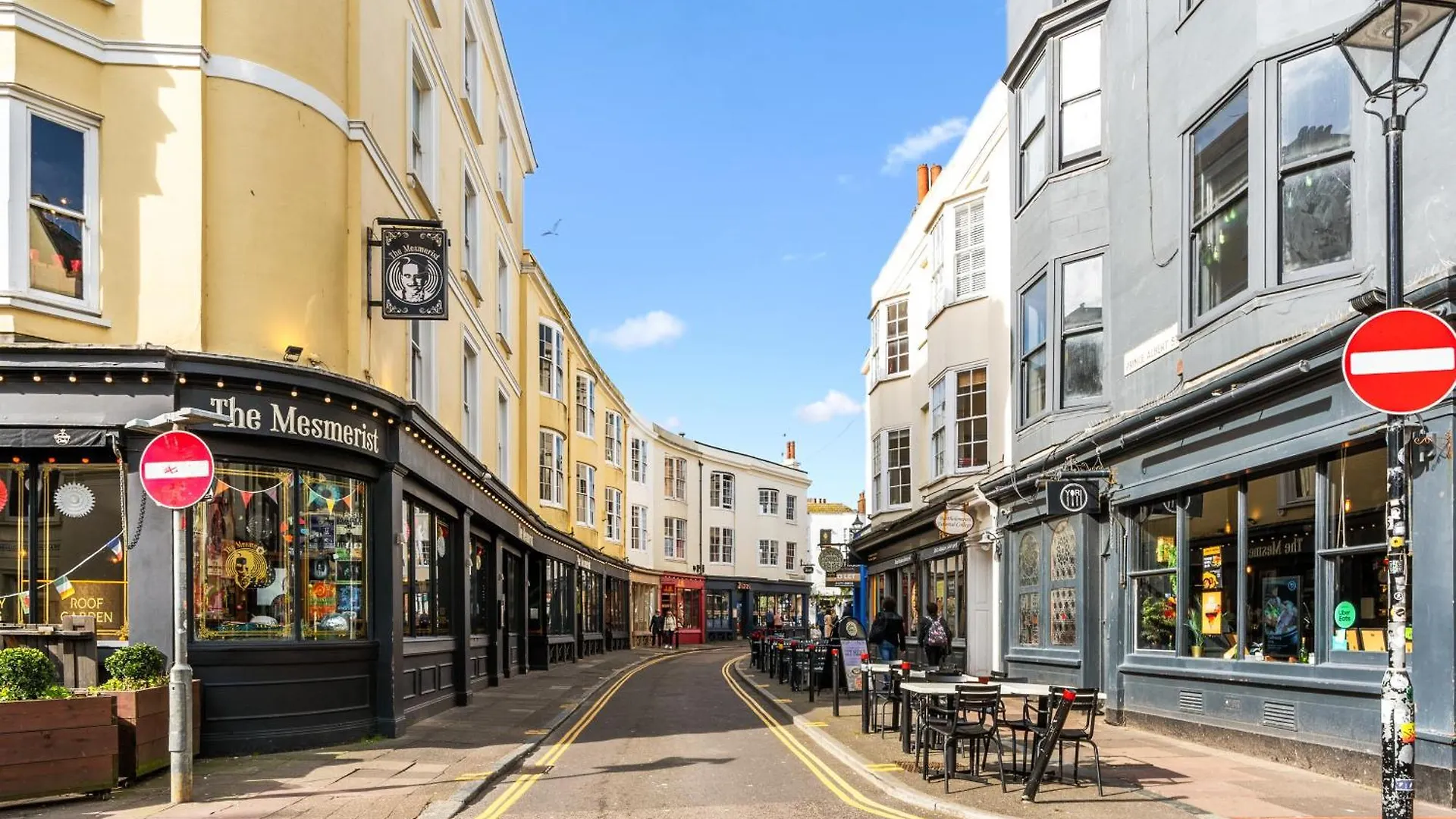 Daire Modern 3 Bedroom Maisonette In Brighton City Centre, 2 Minutes From Sea Front, Lanes And Palace Pier